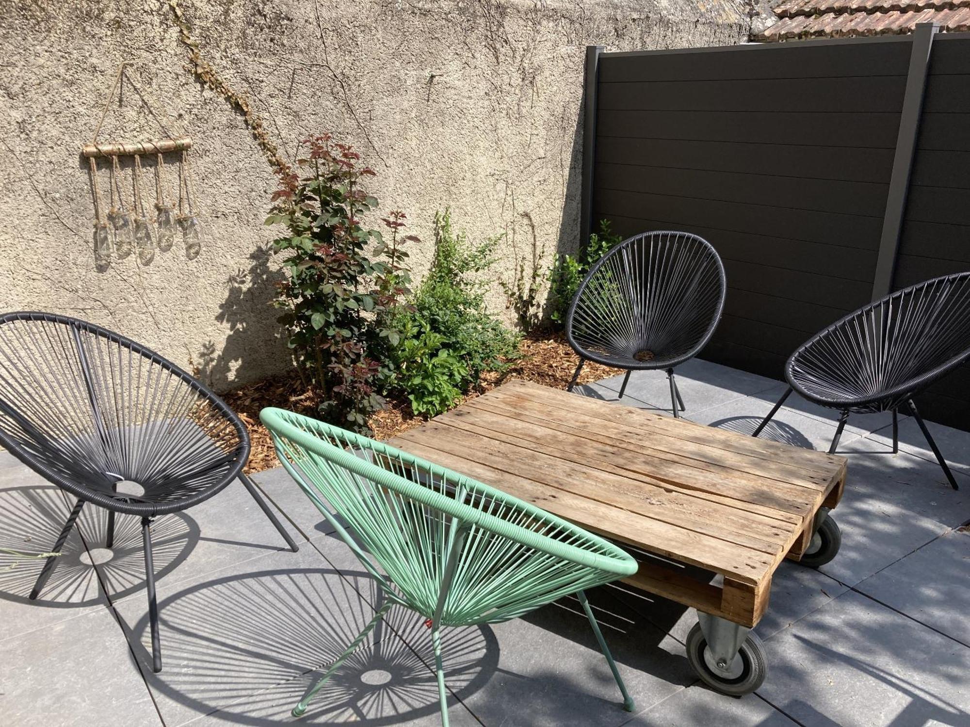 Location Appartement Des Pyrenees Borderes-sur-l'Echez المظهر الخارجي الصورة