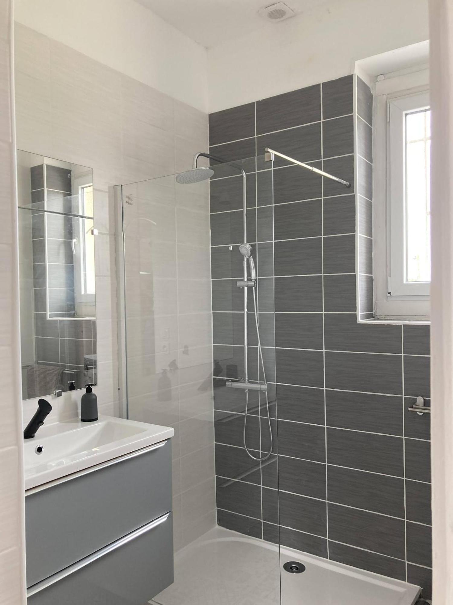 Location Appartement Des Pyrenees Borderes-sur-l'Echez الغرفة الصورة