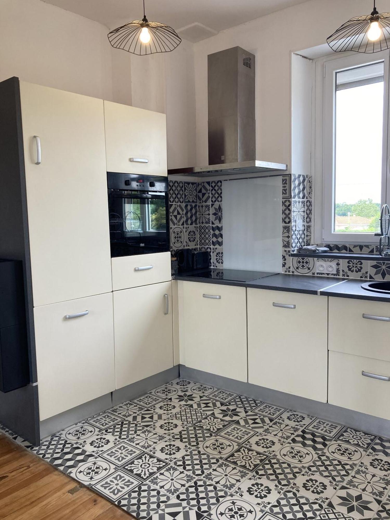 Location Appartement Des Pyrenees Borderes-sur-l'Echez الغرفة الصورة